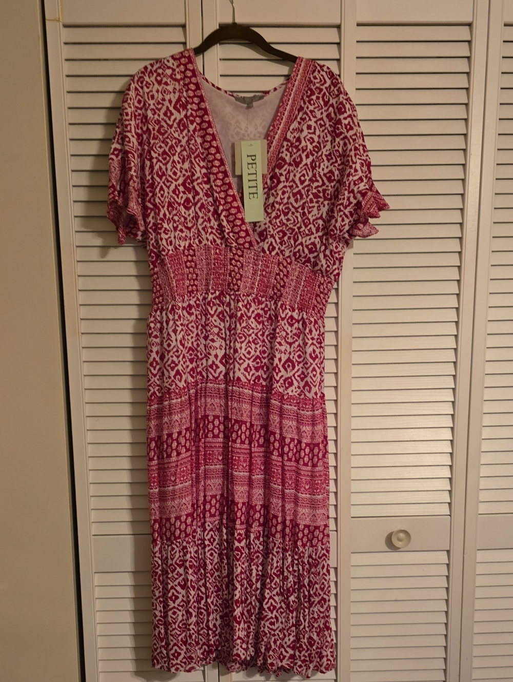 Petite Pink Patterned V-Neck Midi Dress